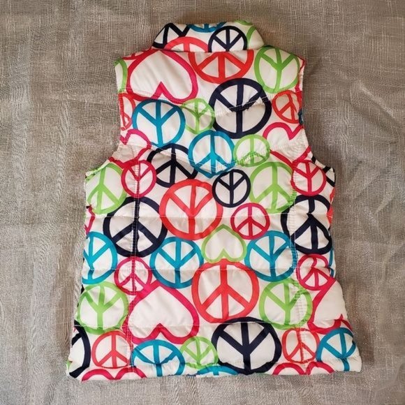Old Navy White Peace Signs & Hearts Puffer Vest, Blue Pink, Girls Size 8 Medium - Picture 2 of 8